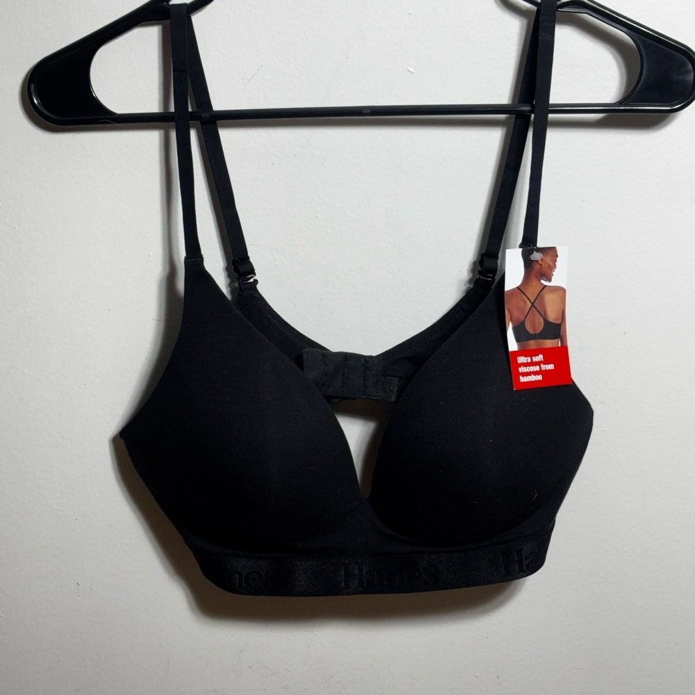 NWT Hanes Black Wireless T-Shirt Bra Crisscross Back Comfort Bra Women’s L